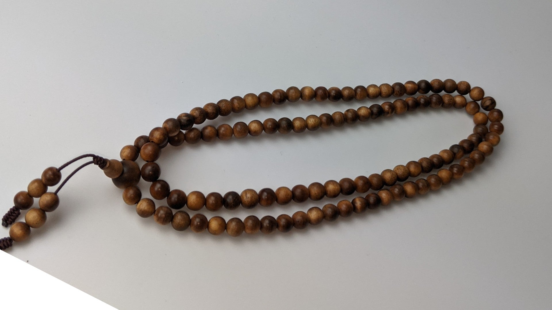 "The Beauty of the Death" Wild Aged Sandalwood beads - 1 x 108 mala 6mm - heavy sinking beads Dimension: 6mm Weight around 17g