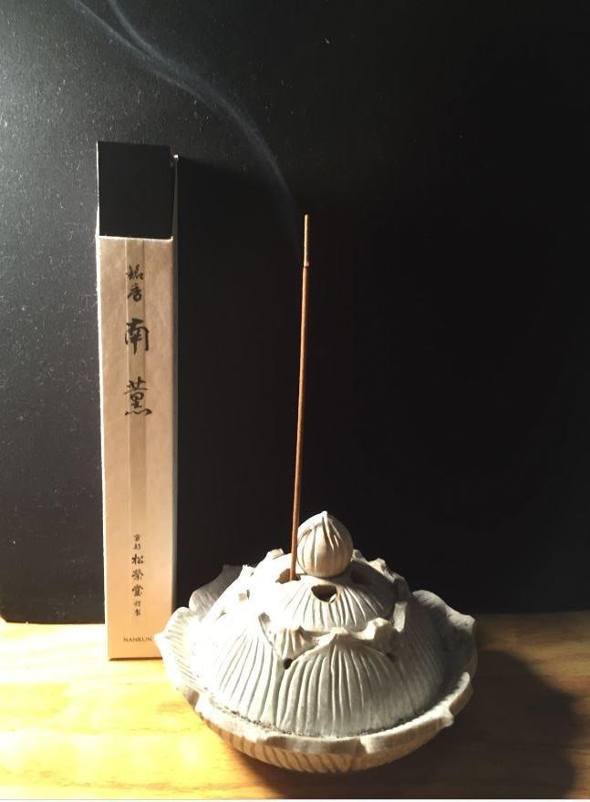 Shoyeido Premium Agarwood Incense: Southern Wind NanKun -