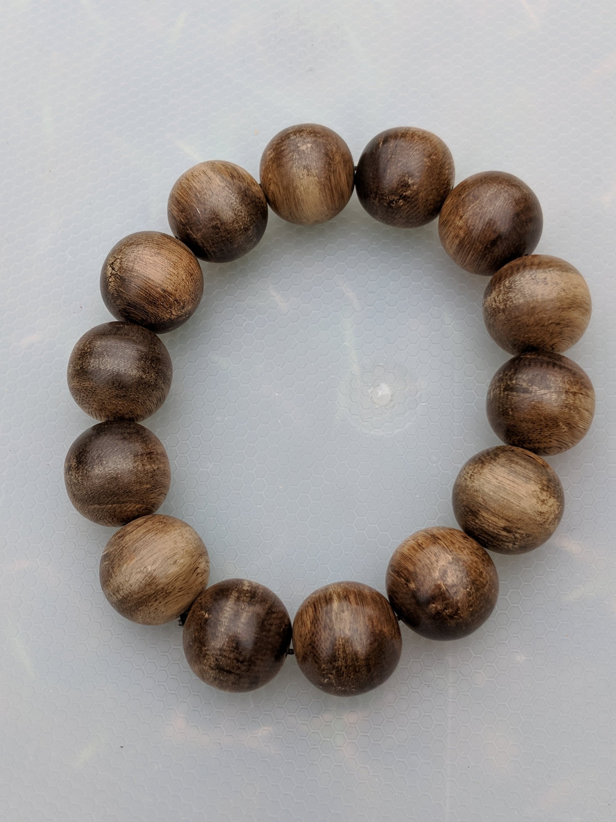 Wild Agarwood Bracelet Borneo 28g sandpaper polished 14 beads 16mm -