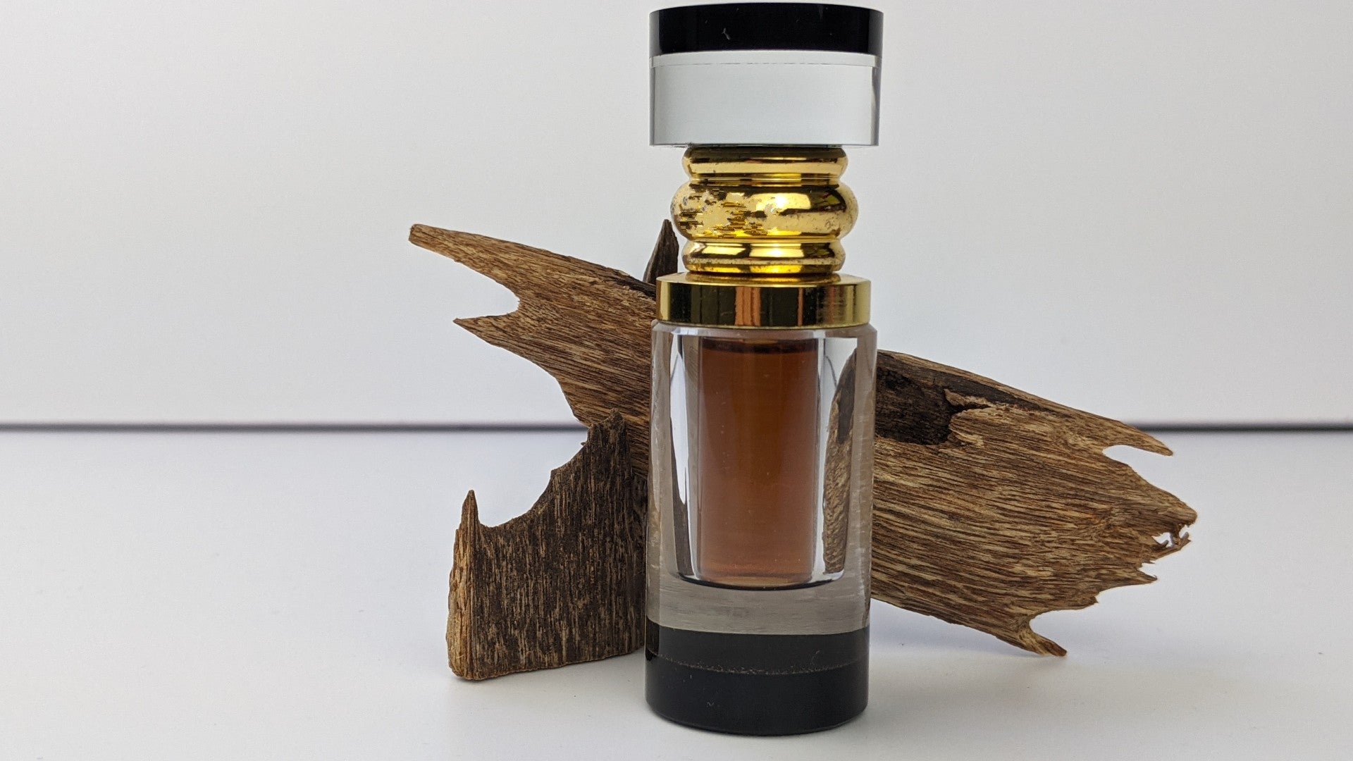 OUBERGRIS- 3ml Grandawood's Oud Attar by Abraham El-Matary -